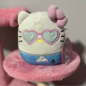 Hello kitty squish